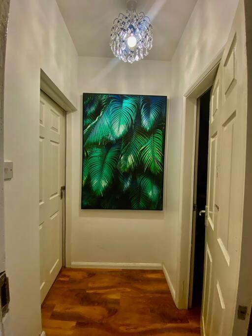 5 Bedroom House Near Cardiff City. Екстер'єр фото