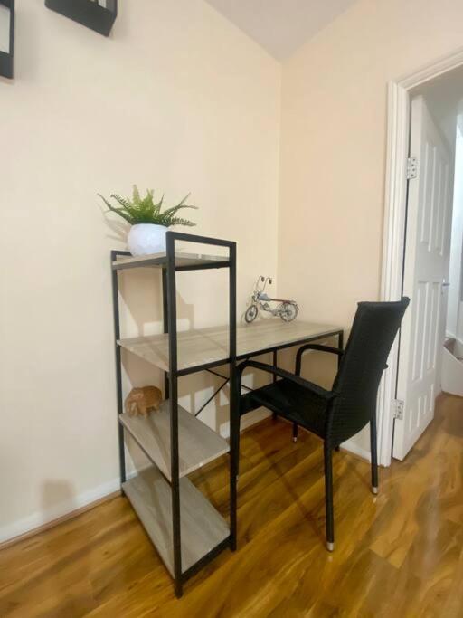 5 Bedroom House Near Cardiff City. Екстер'єр фото
