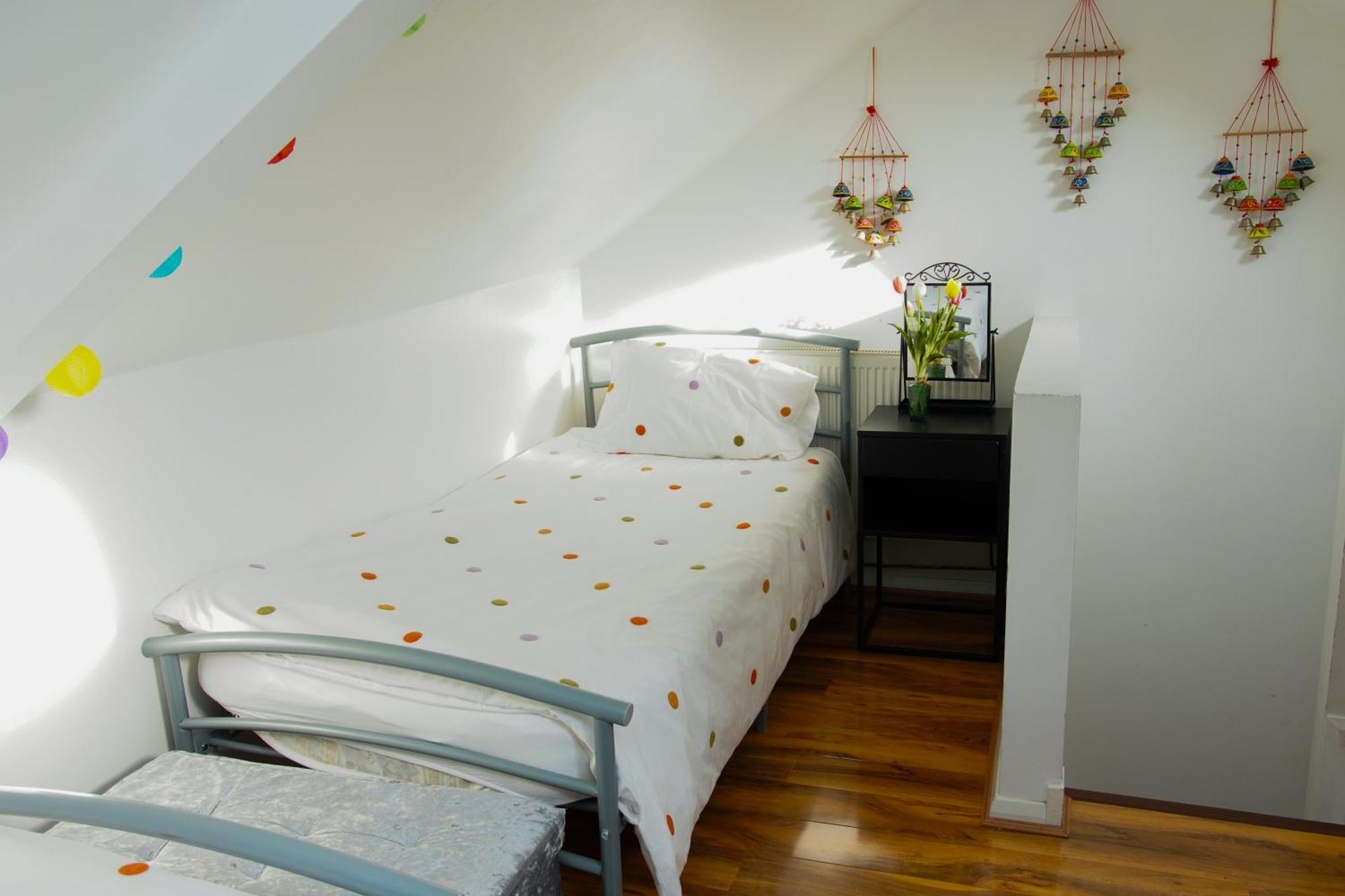 5 Bedroom House Near Cardiff City. Екстер'єр фото