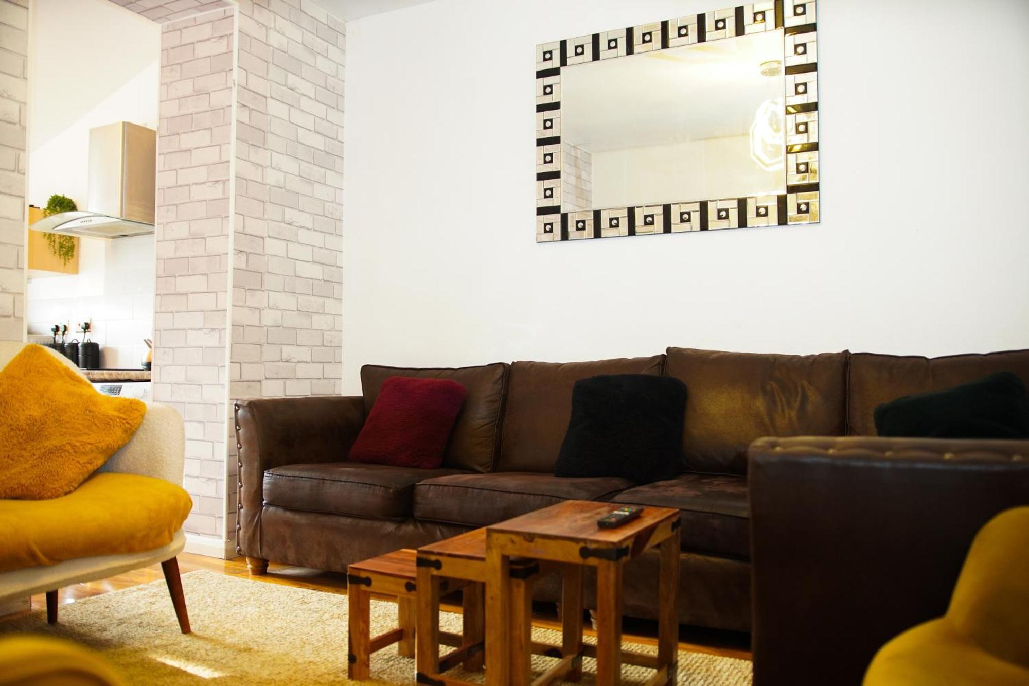 5 Bedroom House Near Cardiff City. Екстер'єр фото